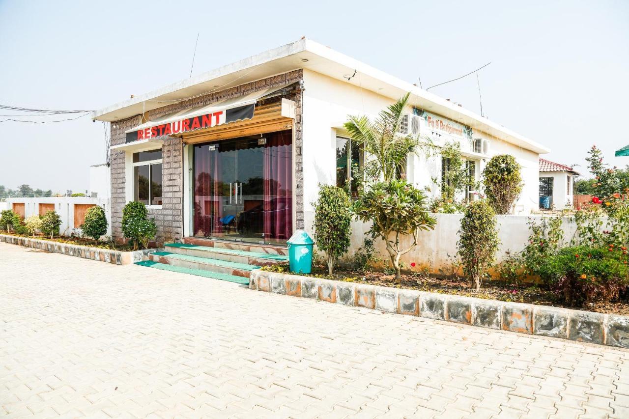 Oyo-23367农场绿色度假酒店&餐厅 奥拉奇哈 外观 照片